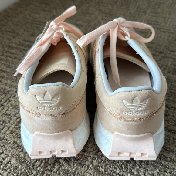 adidas Retropy E5 shoes - Picture 2 of 7